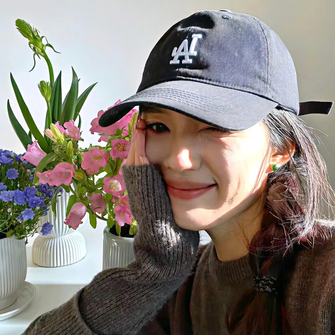 画里真真